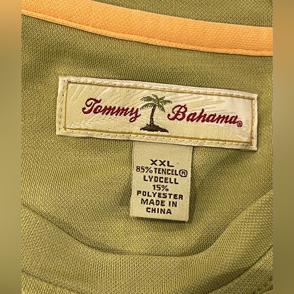 Tommy Bahama Short Sleeve Shirt